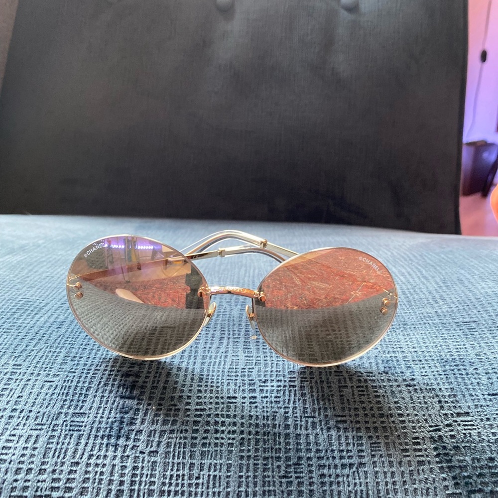 Authentic Chanel Gold Plater Acetate Round Sunglasses - Picture 5 of 9